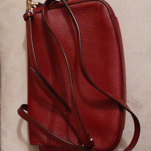 MICHAEL KORS.  MAROON LEATHER CROSSBODY NWOT - Picture 10 of 11